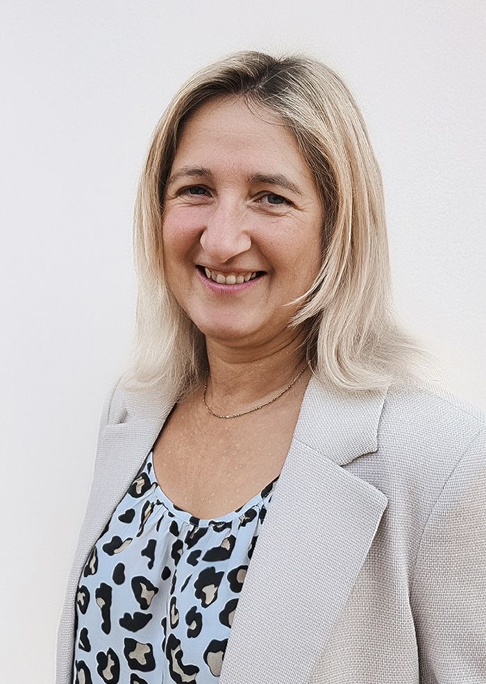 Roswitha Kubitschek, Sekretariat, Pocking