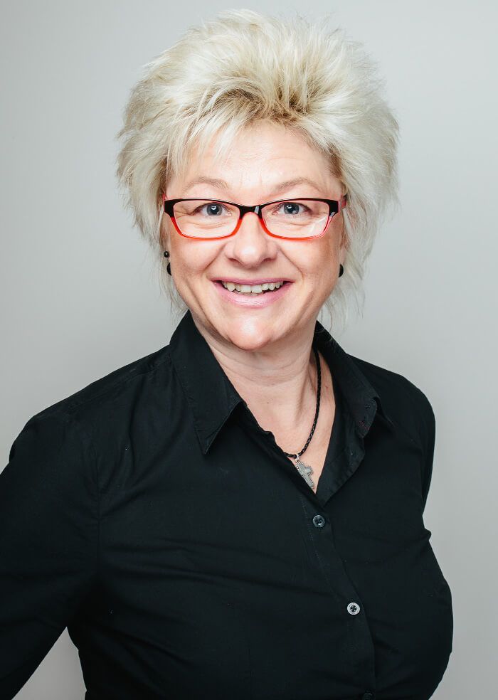 Cornelia Kerl, Jahresabschluss, Pocking